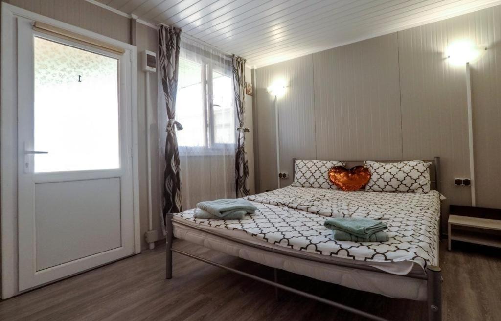 Casa Irimia Apartment ซูลีนา ภายนอก รูปภาพ